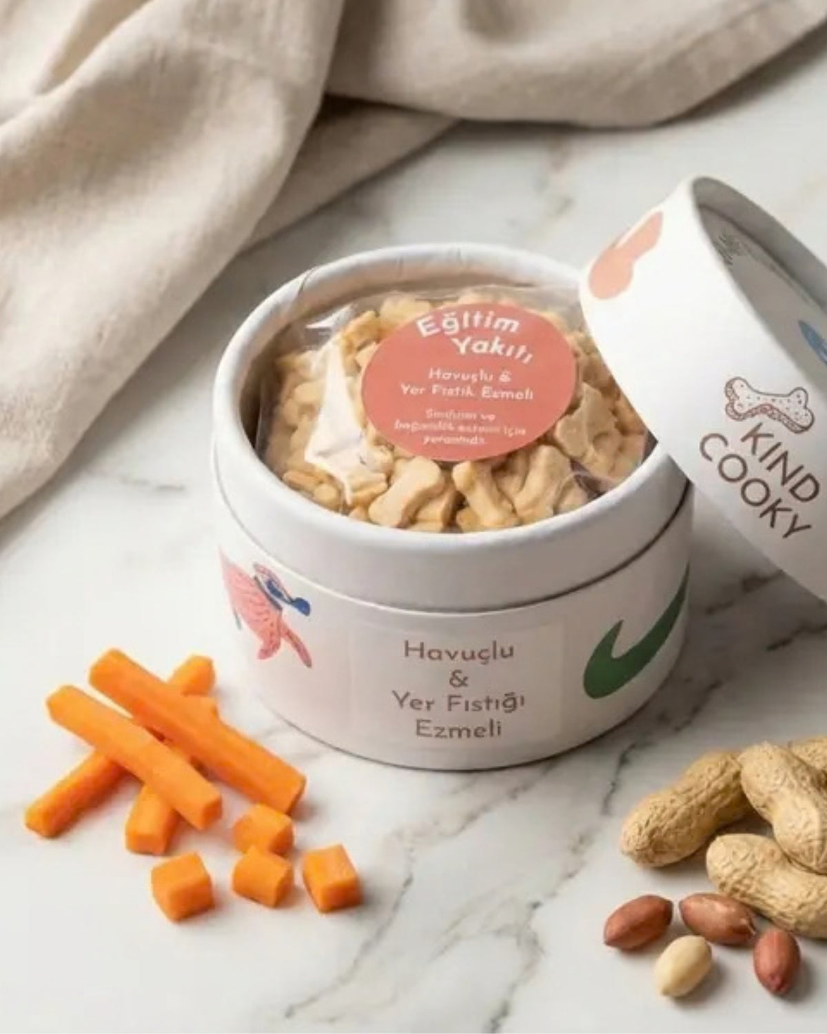 Havuçlu ve Yer Fıstıklı Vegan Köpek Eğitim Ödülü Kind Cooky Eğitim Yakıtı