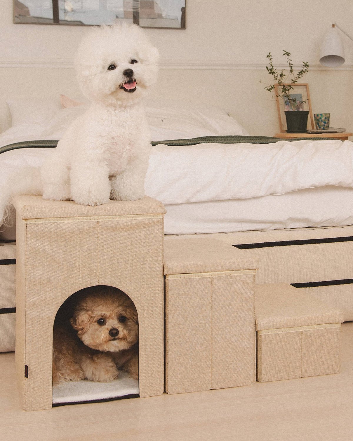 Kulübeli ve Saklama Kutulu Katlanabilir Bej Köpek Merdiveni Puppia CuddleClimb Storage Stairs