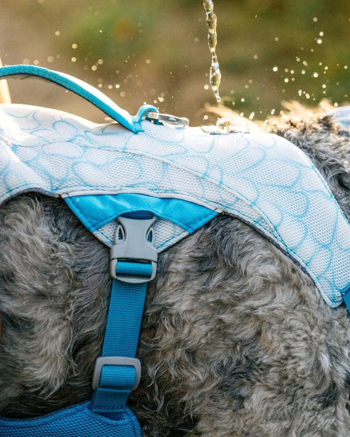 Serinletici Köpek Göğüs Tasması Ruffwear Swamp Cooler